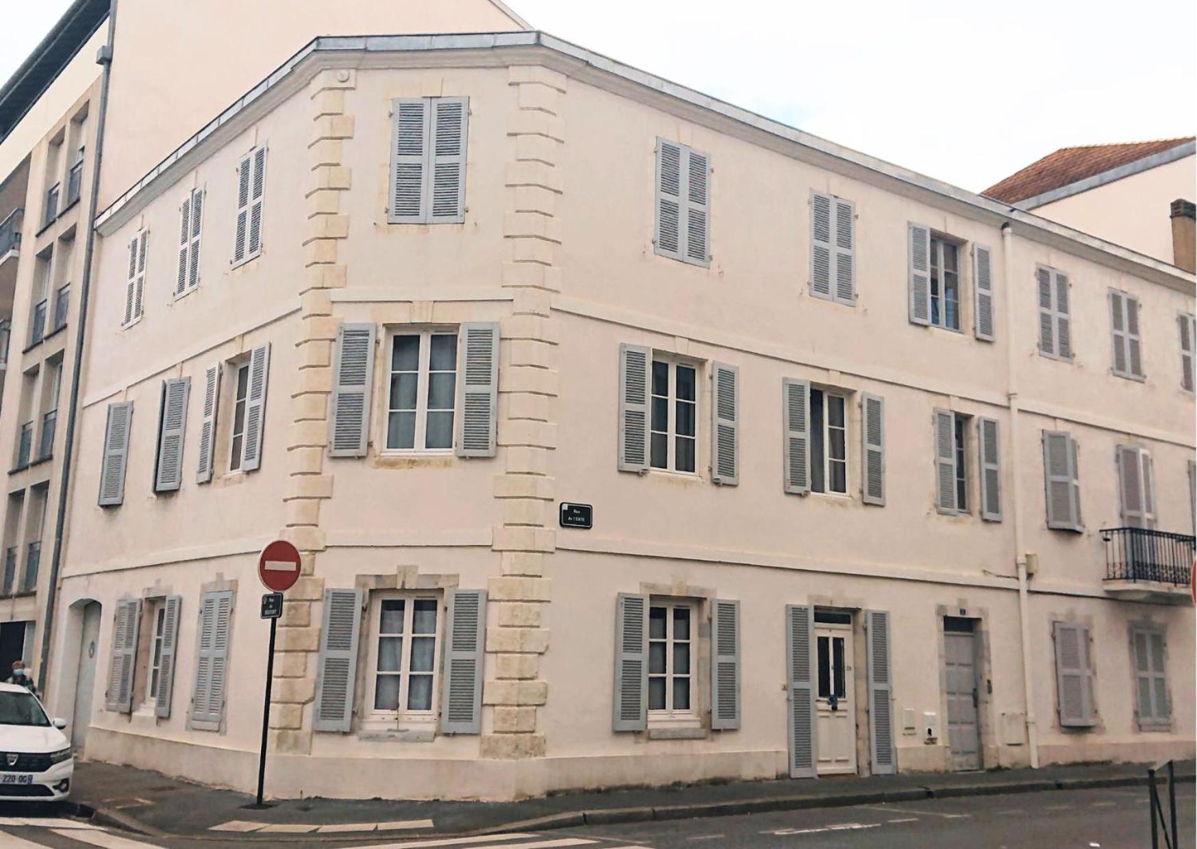 Le Petit Nid Douillet De Jeje Apartment บาย็อนน์ ภายนอก รูปภาพ